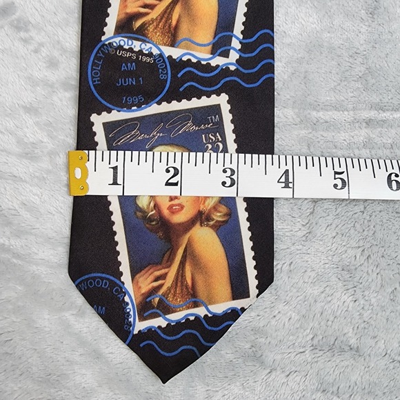 Vintage Ralph Marlin Tie Mens One Size Black Marilyn Monroe Stamps USPS 1995 USA - Picture 11 of 12